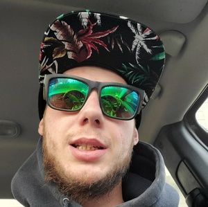 Meet your Posher, Bryce